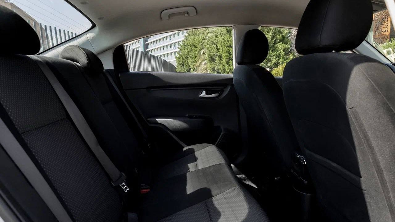 Фото Kia Rio - 4