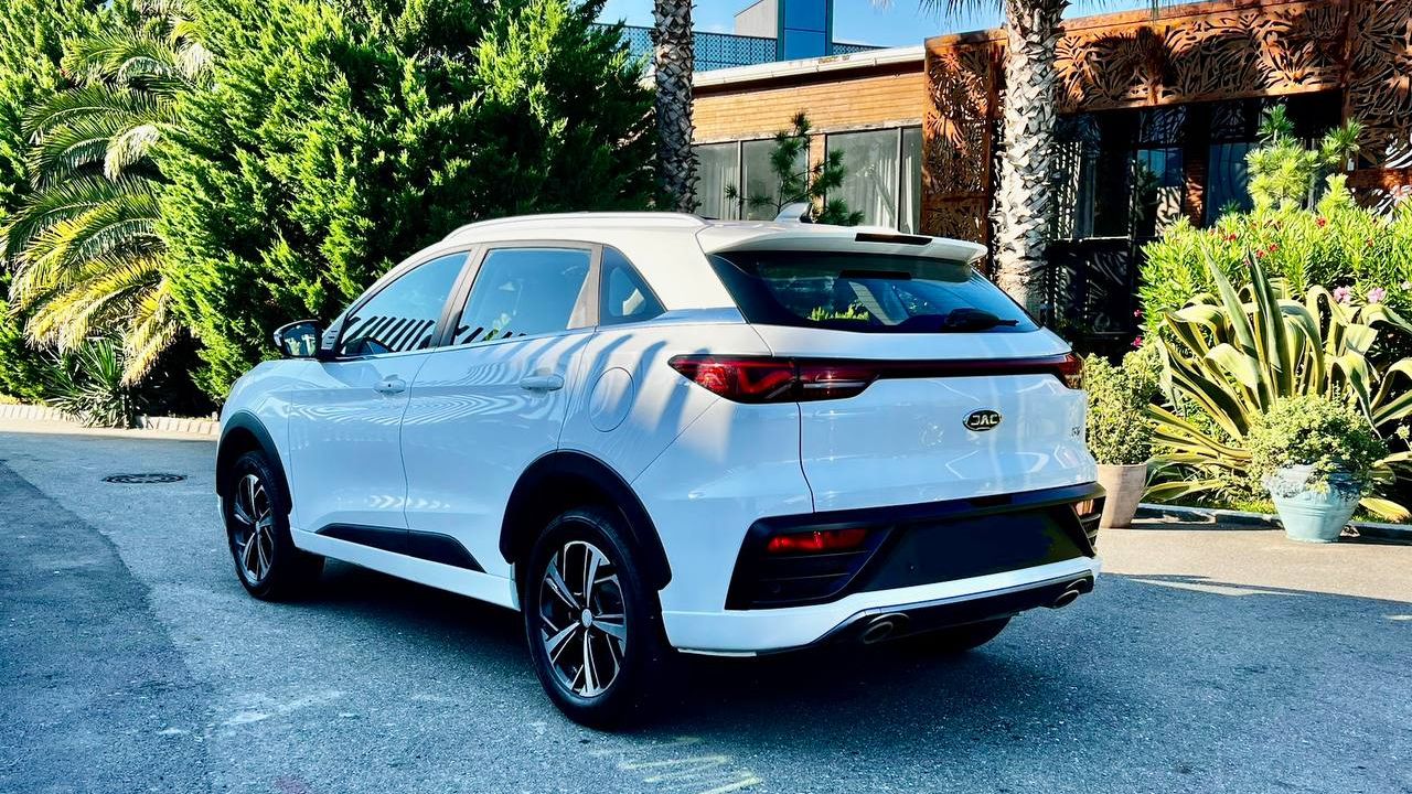 Фото Jac JS6 - 2