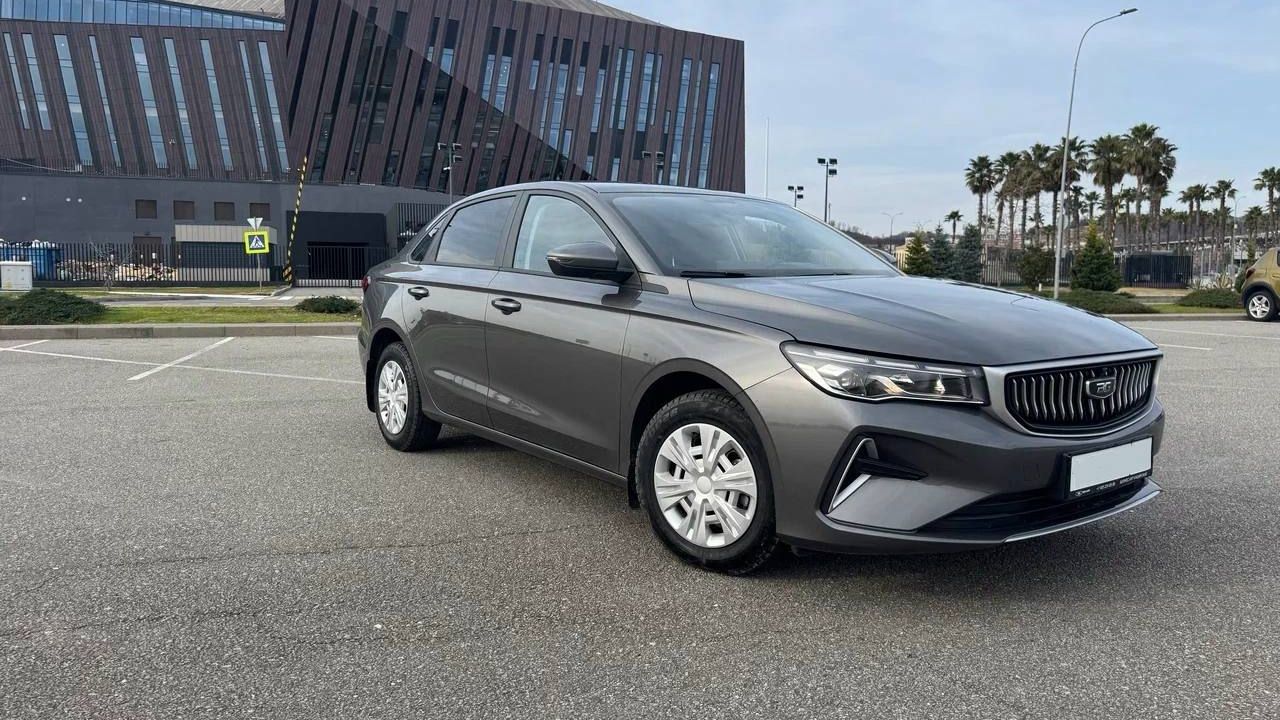 Фото Geely Emgrand - 1