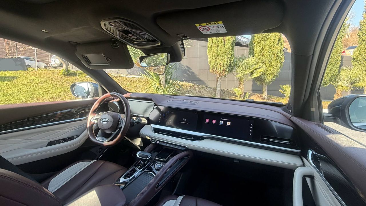 Фото Geely Monjaro - 3