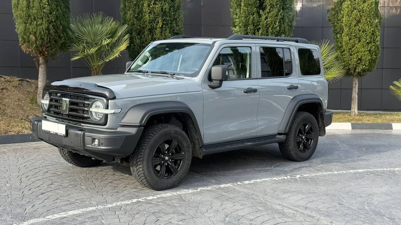 Фото GWM Tank 300 - 1