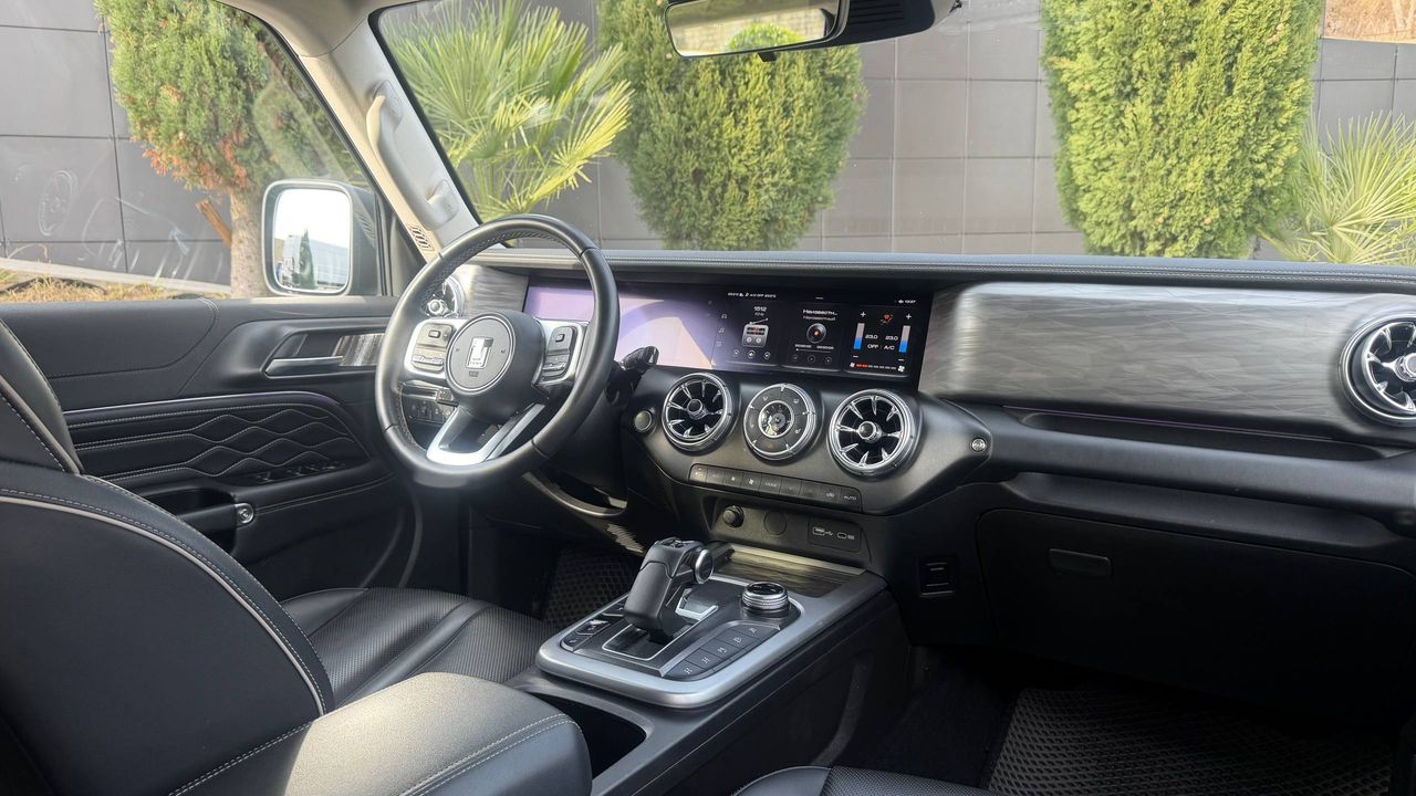 Фото GWM Tank 300 - 3